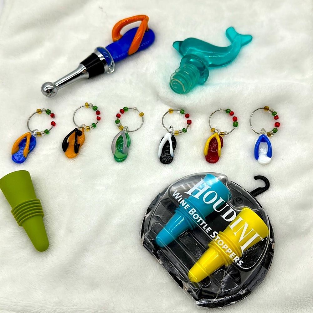Vintage (Lot) Art Glass Wine Charms-set of 6- & Wine Bottle Stoppers (Flip-Flop)
